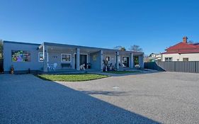 Zoo Villas: Villa Giraffe - Central Wynyard